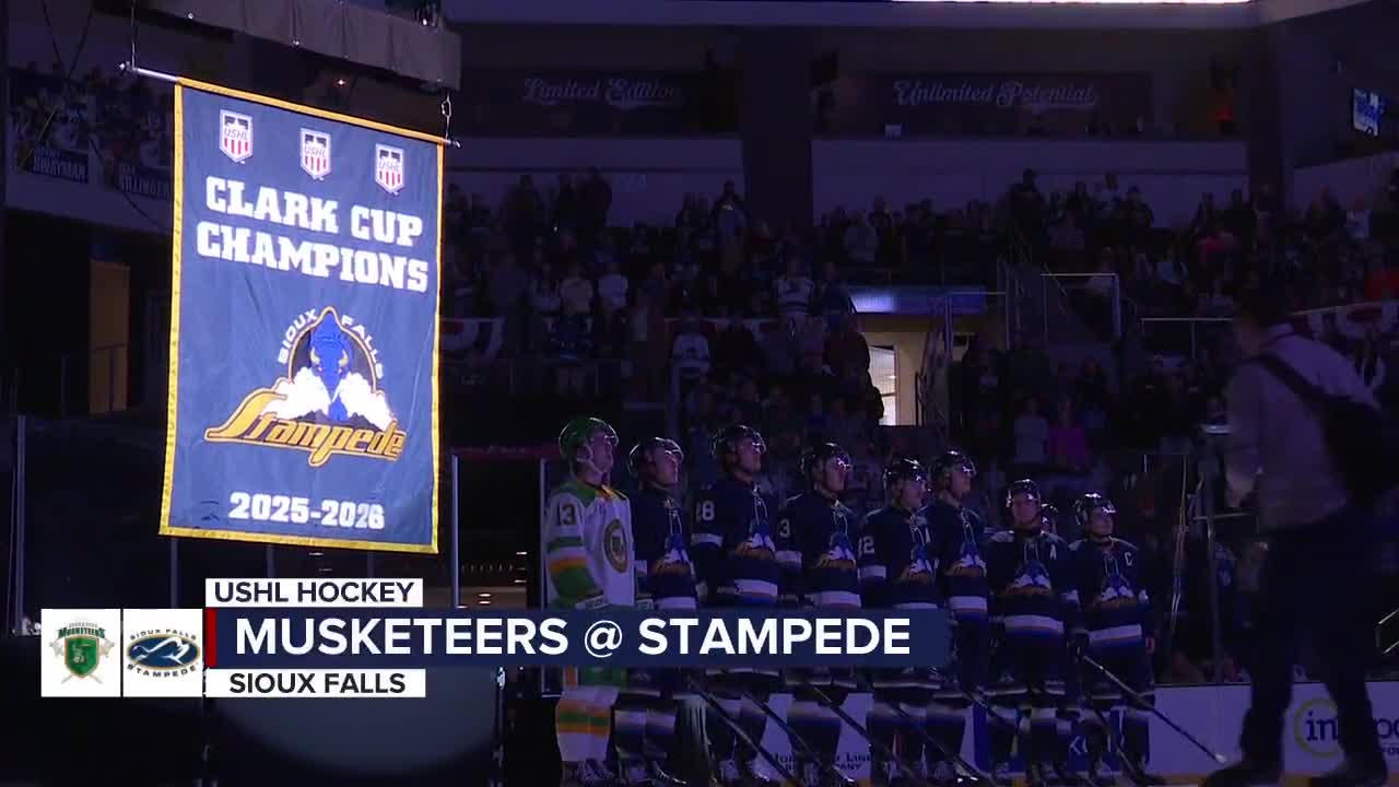Stampede lose home opener to Sioux City after raining Clark Cup banner