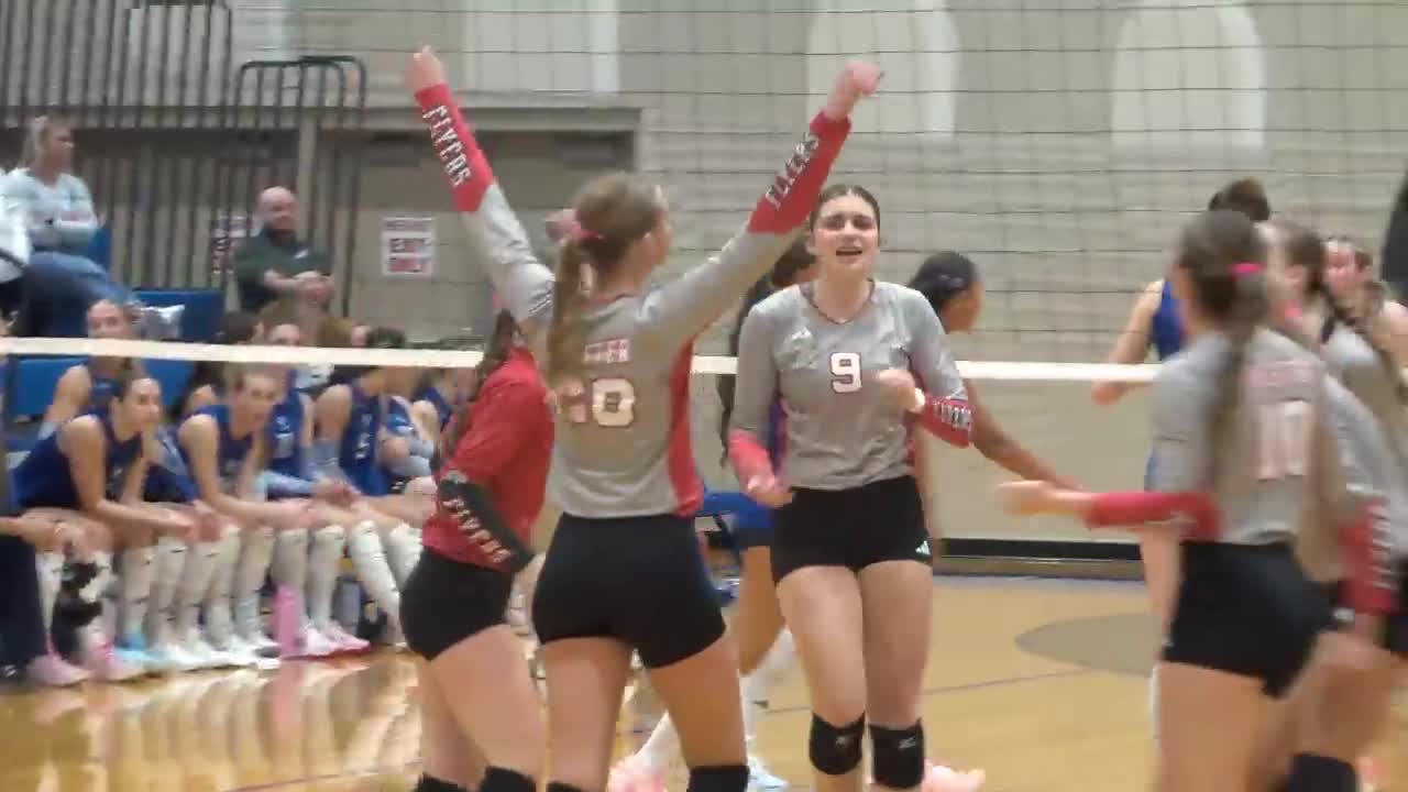 Chester Flyers Edge West Central Trojans in Five-Set Volleyball Match