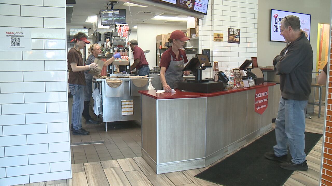 Taco John’s holds breakfast fundraiser for Deputy Katherine Frank