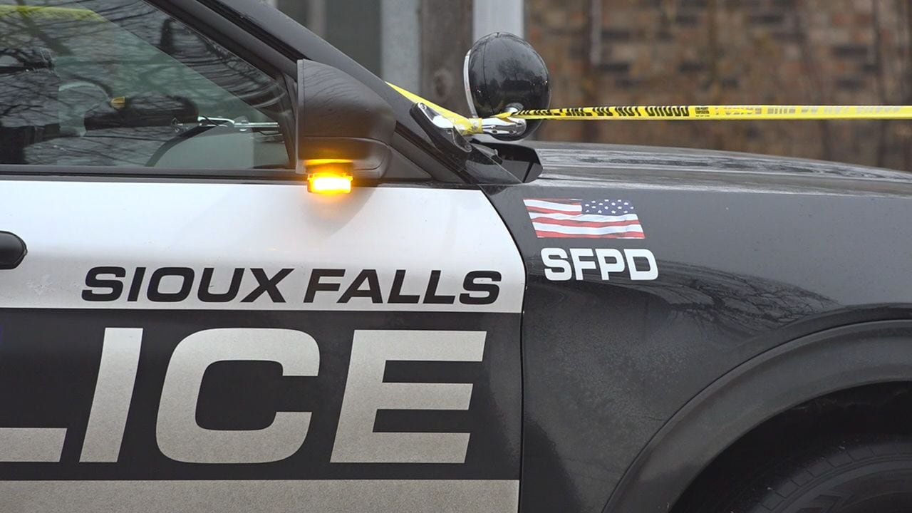 Sioux Falls Police Seek Suspect After West Side Home Break-In