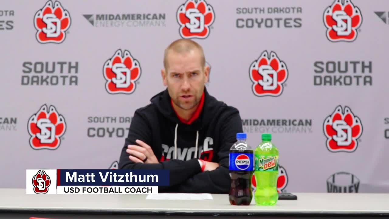 USD Football Enters Brookings Rivalry Game On Four-Game Winning Streak
