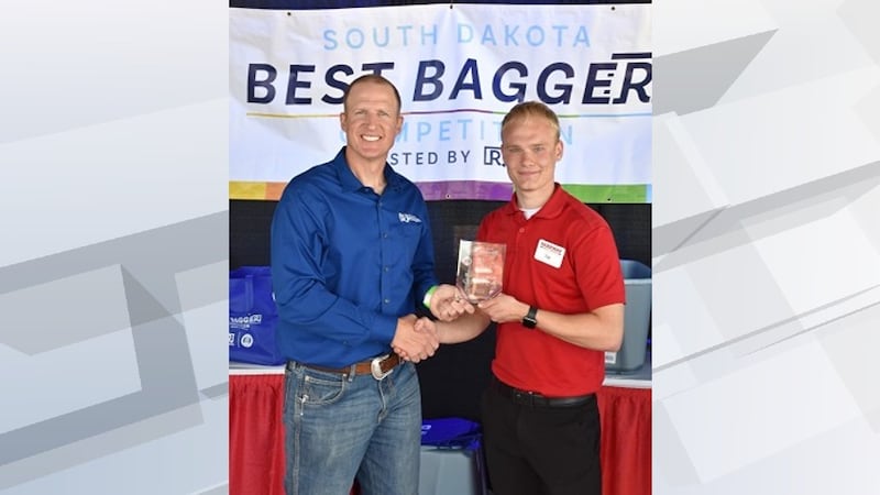 Best Bagger Compation Winners from South Dakota’s grocery bagging competition announced