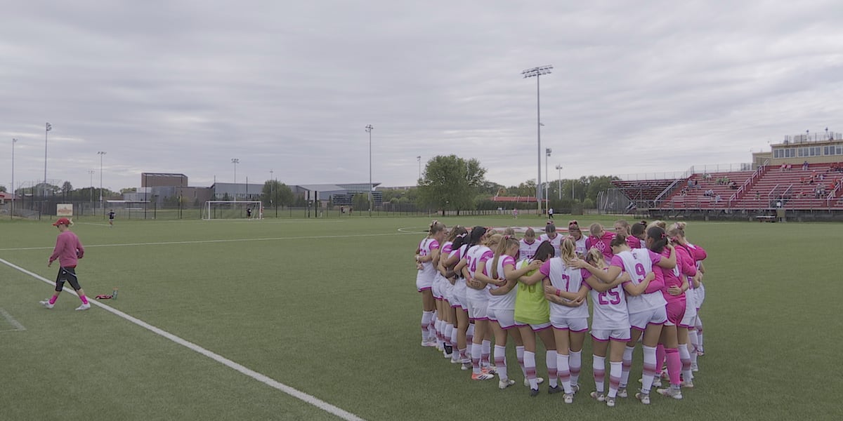 USD women’s soccer improves to 2-1 in conference play