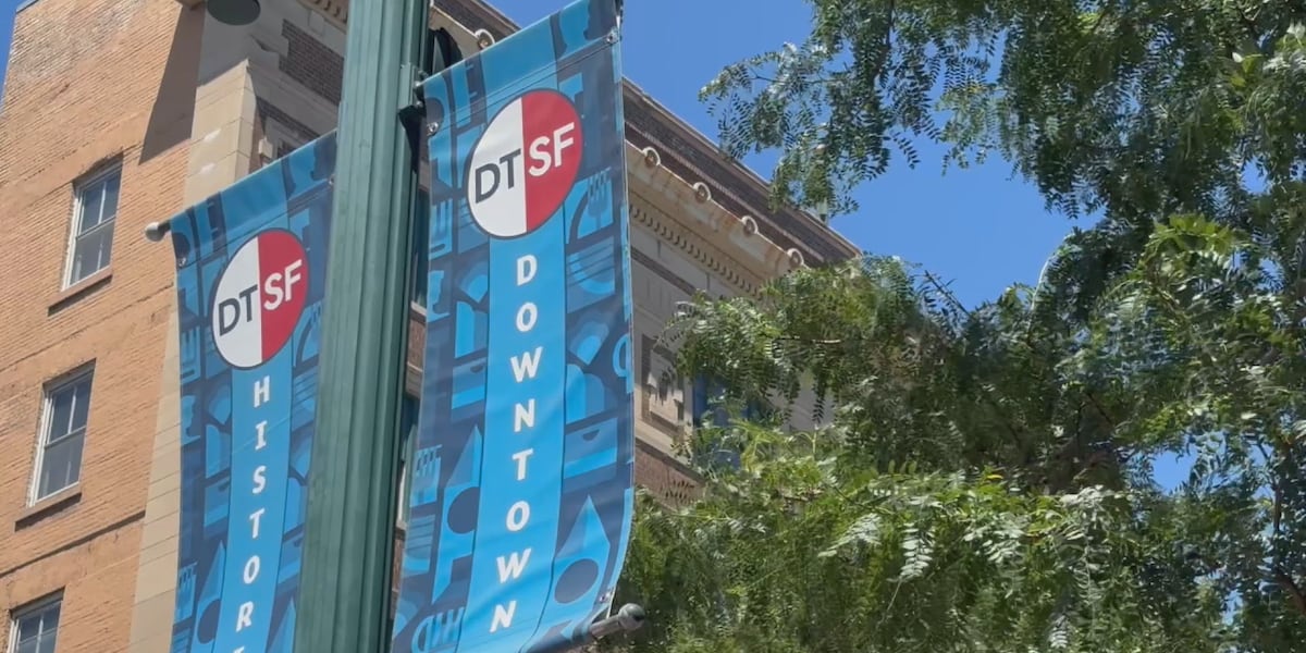 Downtown Sioux Falls Crazy Days supports local businesses