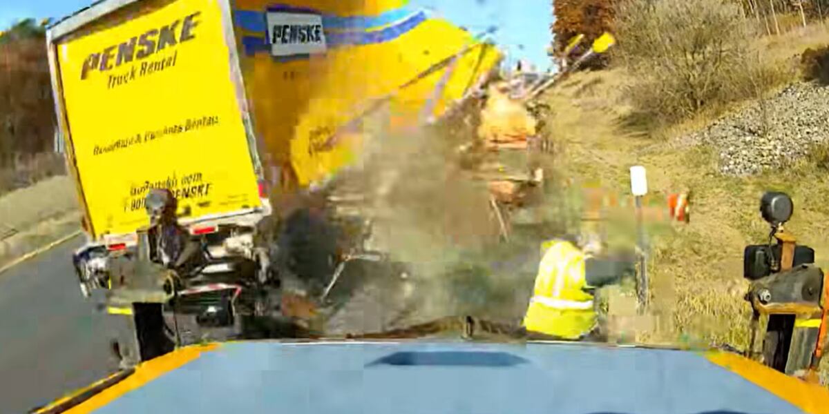 Video shows Penske truck slamming into vehicle, narrowly missing Video shows Penske truck slamming into vehicle, narrowly missing
