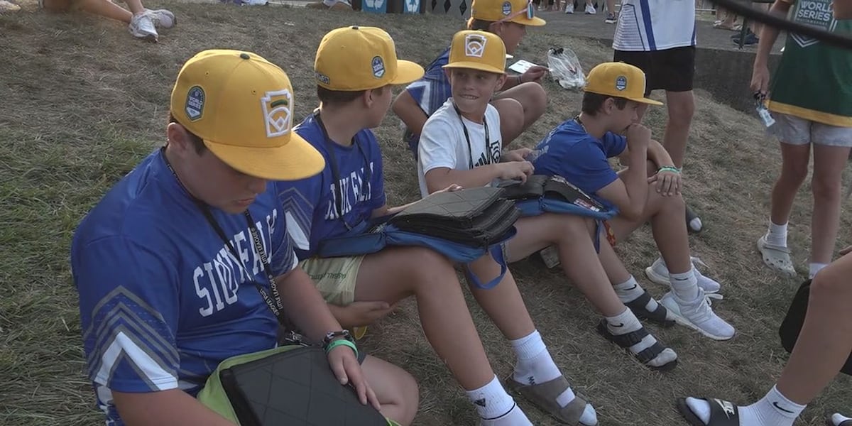 Art of the Deal: Pin trading with Sioux Falls Little Leaguers