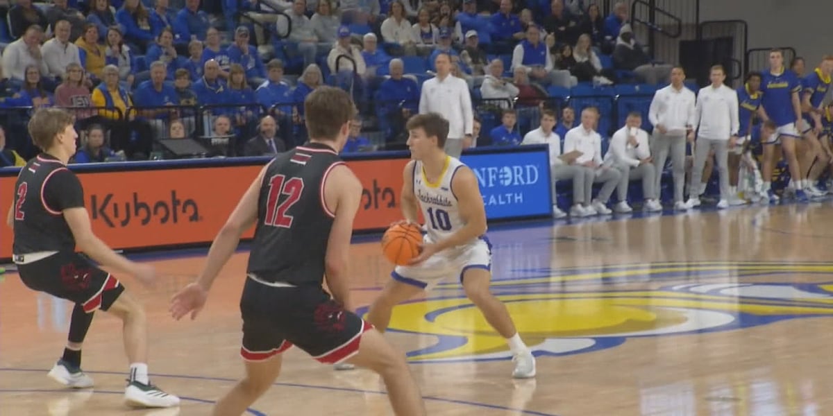 SDSU defeats USD in first matchup at First Bank & Trust Arena SDSU defeats USD in first matchup at First Bank & Trust Arena