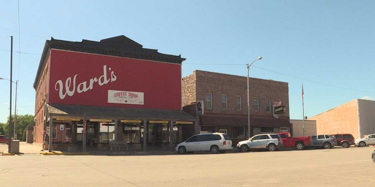 Dakota Diners: Ward's in De Smet has a legacy of service, commitment