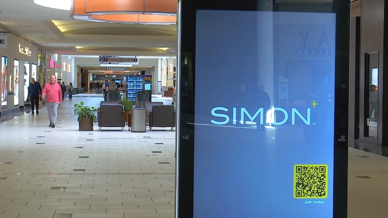While some malls are struggling to survive, Sioux Falls' shoppers are helping theirs thrive.