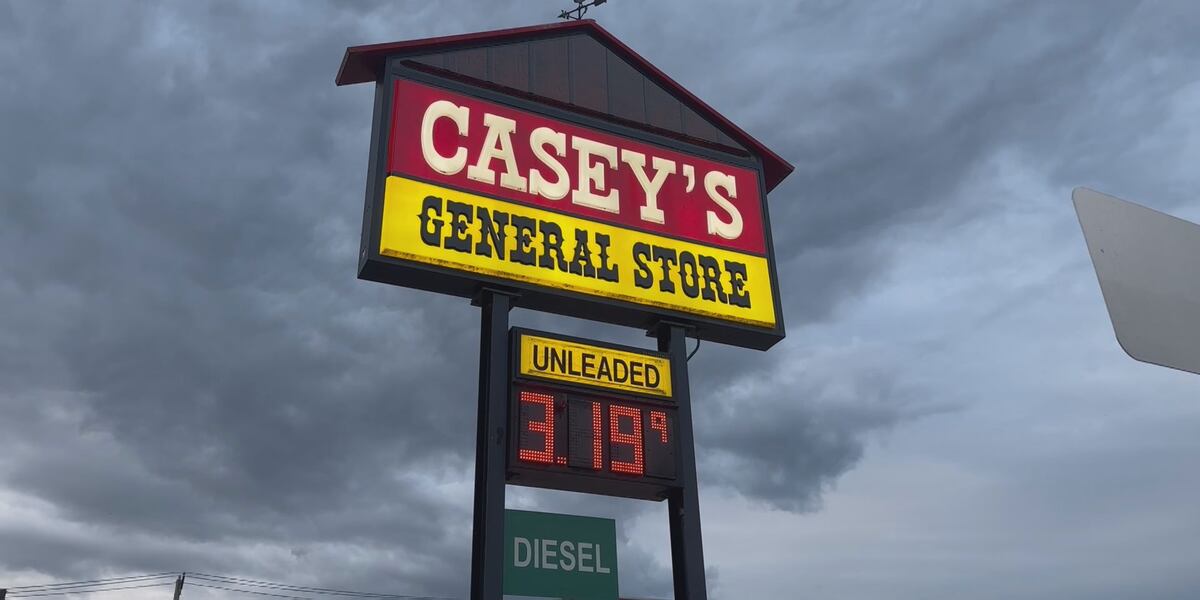 Sioux Falls man arrested after pushing Casey s clerk stealing cigarettes Sioux Falls man arrested after pushing Casey s clerk stealing cigarettes