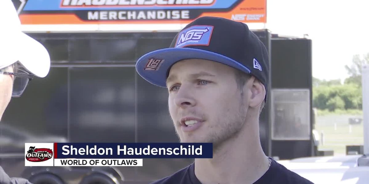 World of Outlaws drivers love racing at Huset's Speedway