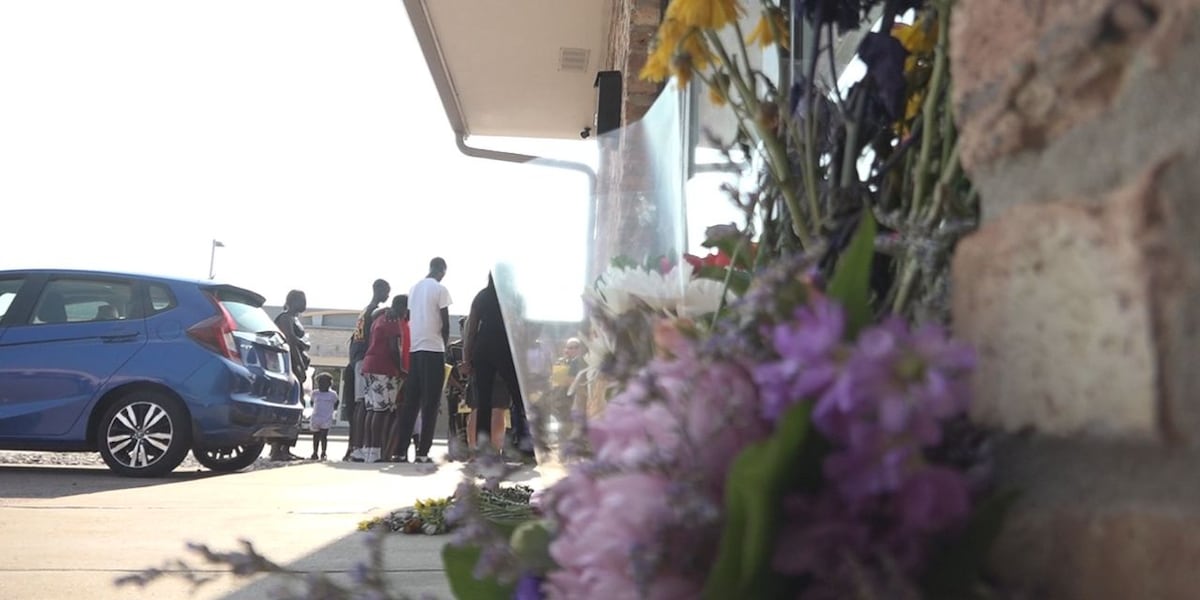 Friends and family gather for prayer vigil in honor of Sioux Falls murder victim