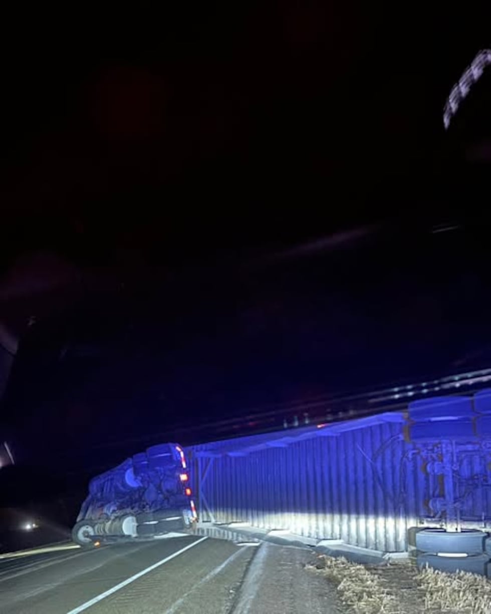 SDHP responds to multiple tipped semis Thursday night